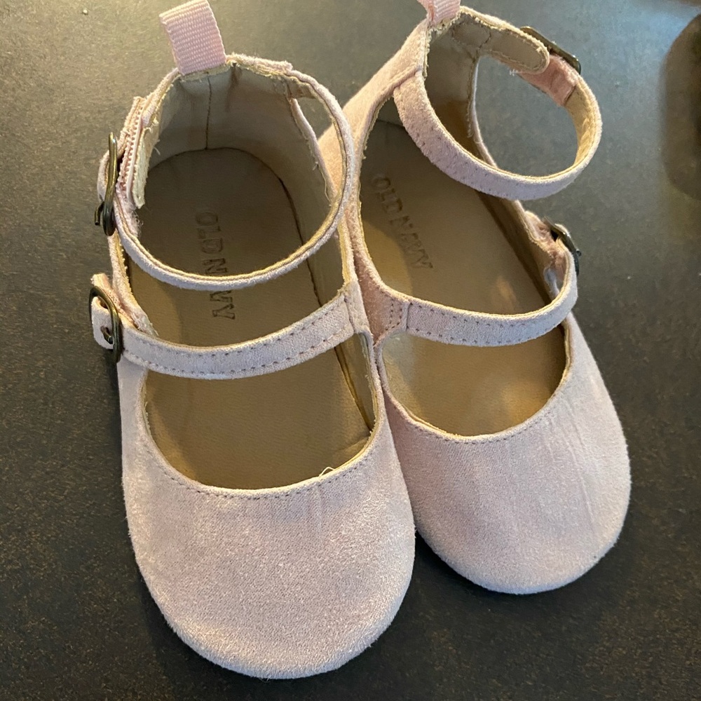Pretty baby girl ballet flats
